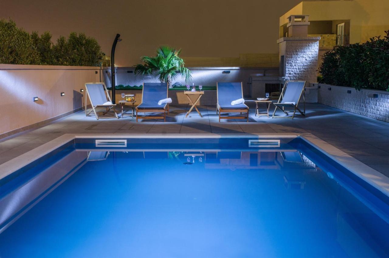 Garden Villa Светі Филип-і-Яков Екстер'єр фото